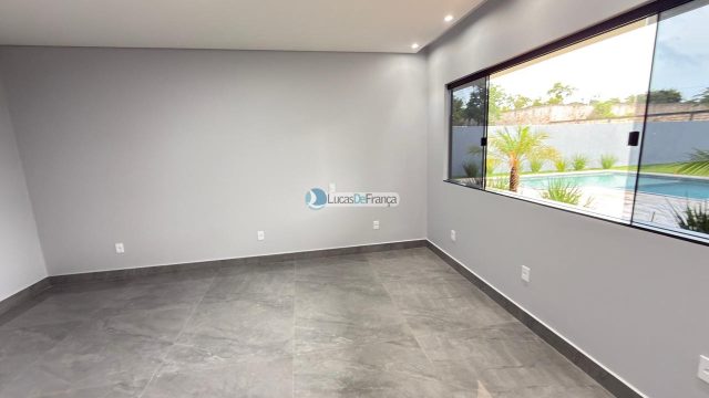 Casa no Condomínio Jardim Oriente