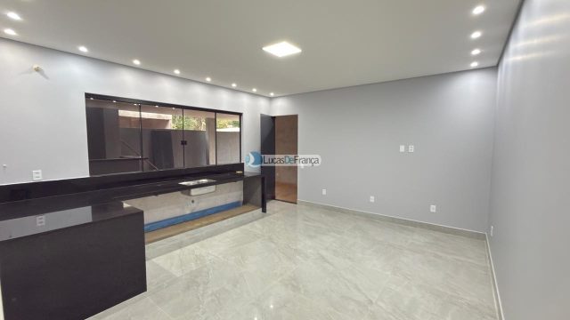 Casa no Condomínio Jardim Oriente