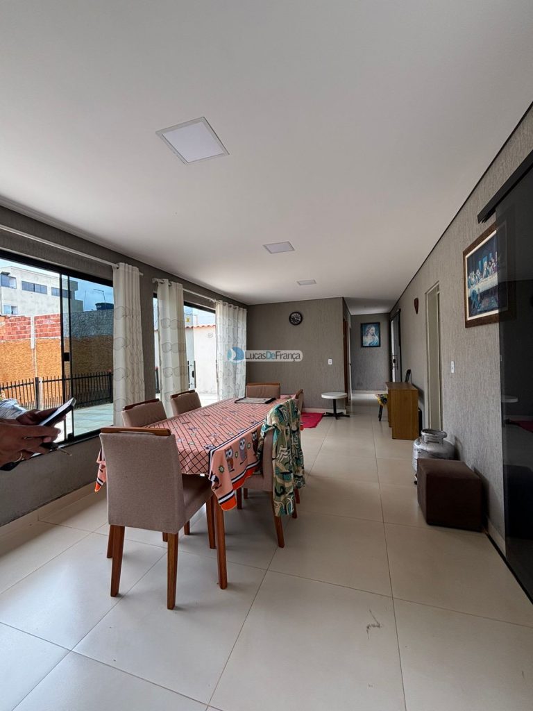 Excelente Casa na Quadra 1 conjunto F do Arapoanga (14)