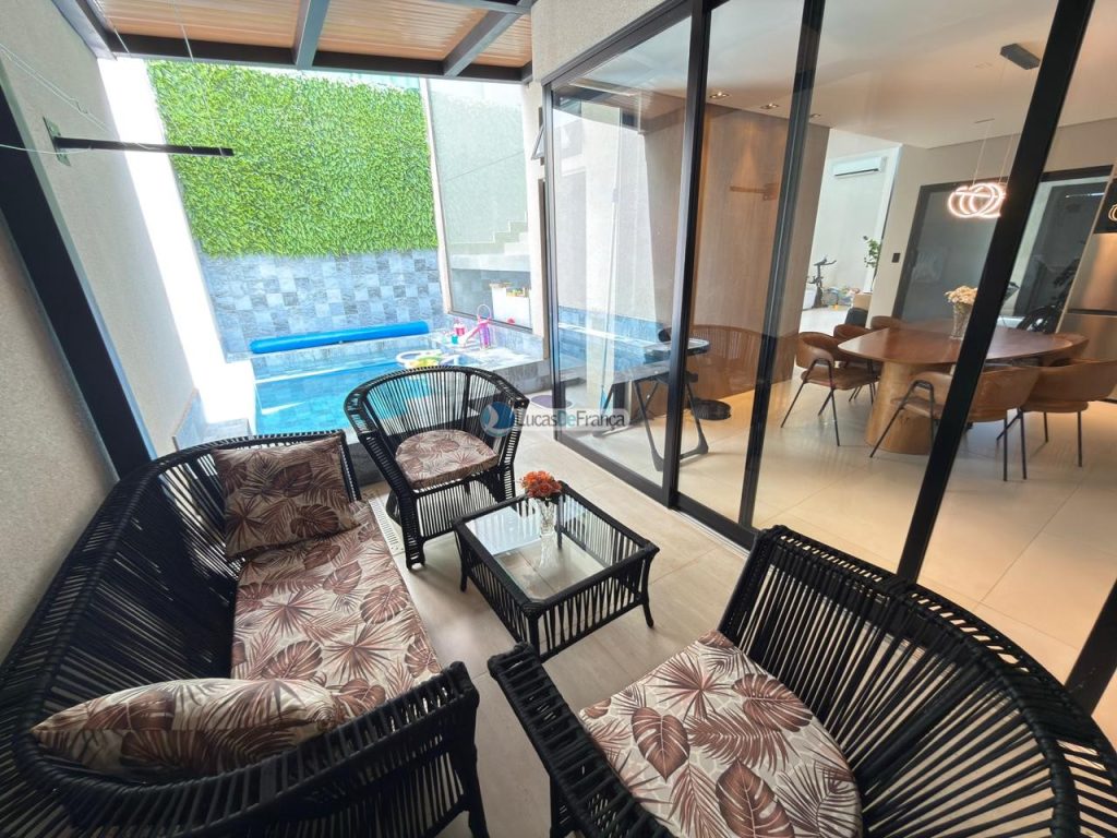 Linda casa de alto padrão (20)