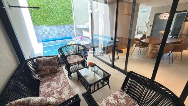 Linda casa de alto padrão