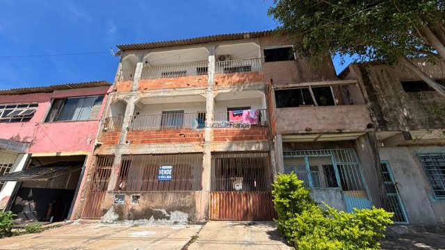 Prédio de 3 pavimentos no Setor Tradicional Sul