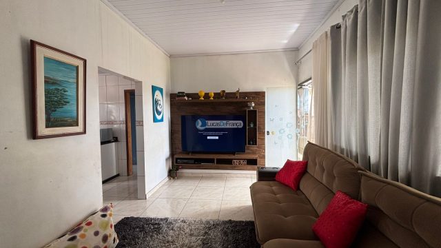 Prédio de 3 pavimentos no Setor Tradicional Sul