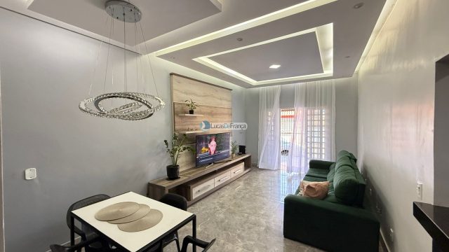 Casa na Quadra 1 – Vila Buritis