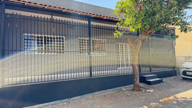 Casa na Quadra 1 – Vila Buritis