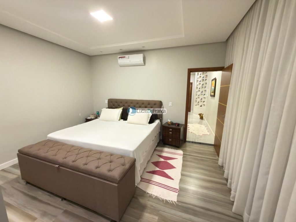 RESIDÊNCIA DE ALTO PADRÃO – SETOR TRADICIONAL (7)