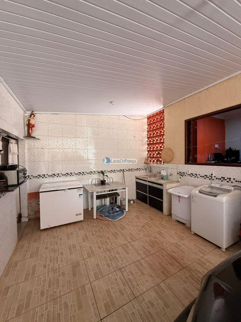 Duas casas no mesmo lote (13)