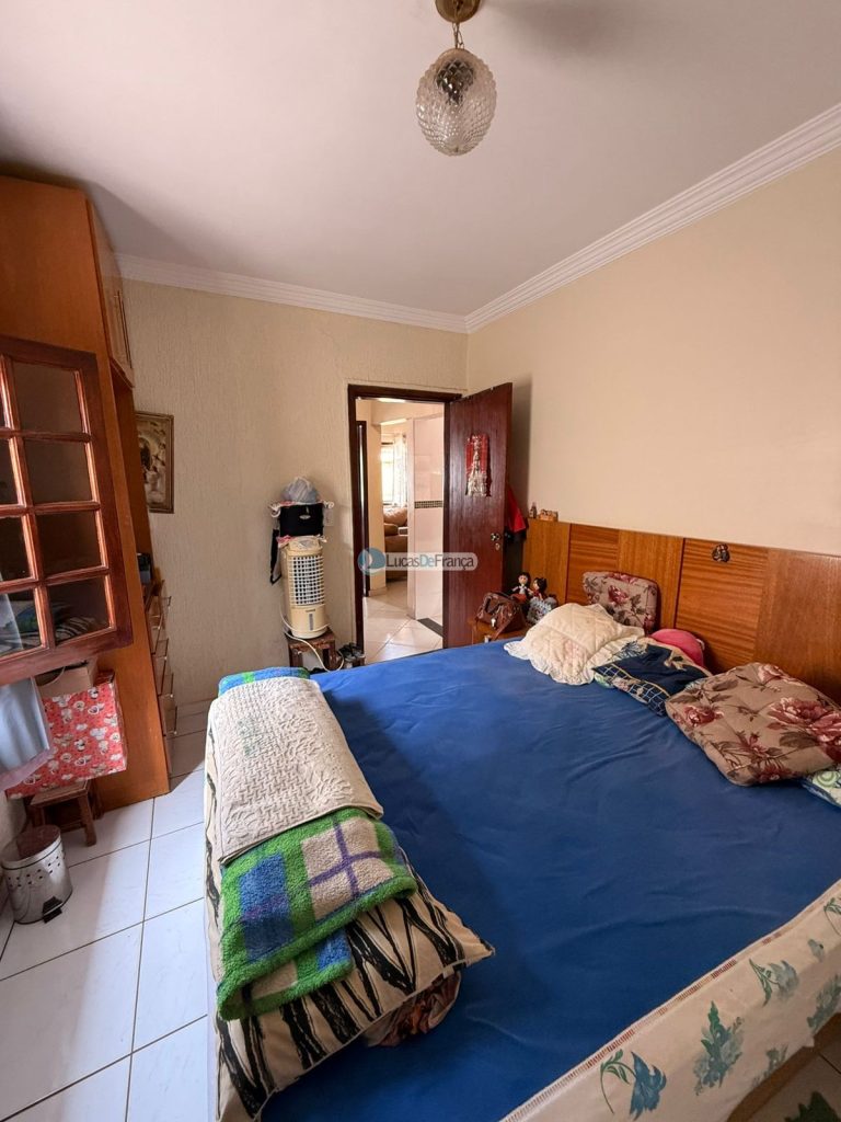 Duas casas no mesmo lote (20)