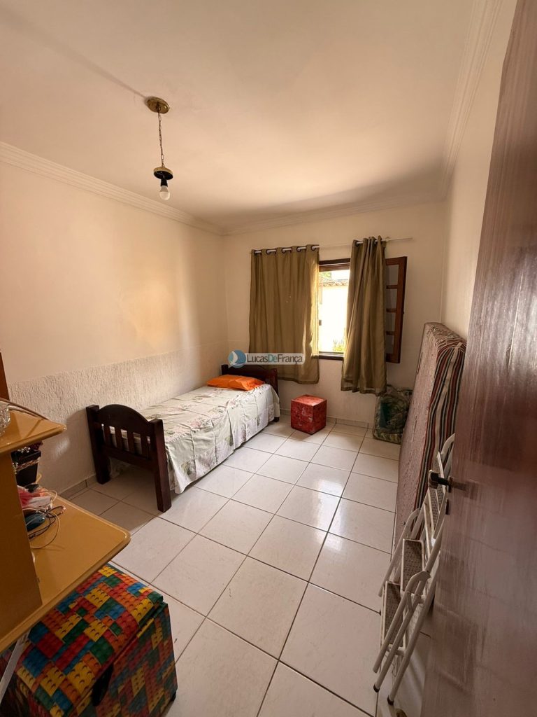 Duas casas no mesmo lote (7)