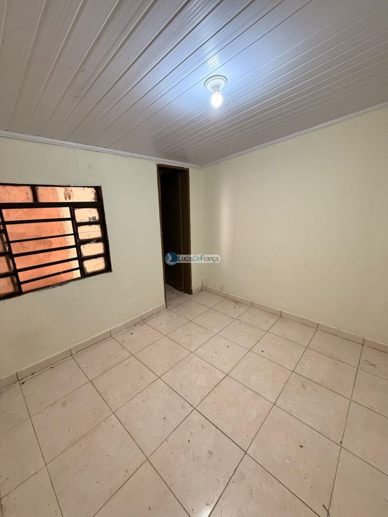 Duas casas no mesmo lote (9)