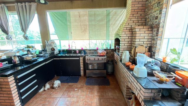 Casa de Alto Padrão à Beira da Lagoa – Planaltina de Goiás