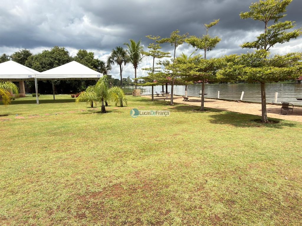 Casa de Alto Padrão à Beira da Lagoa – Planaltina de Goiás (4)