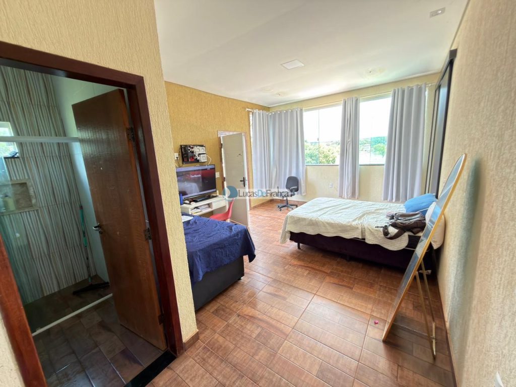 Casa de Alto Padrão à Beira da Lagoa – Planaltina de Goiás (9)