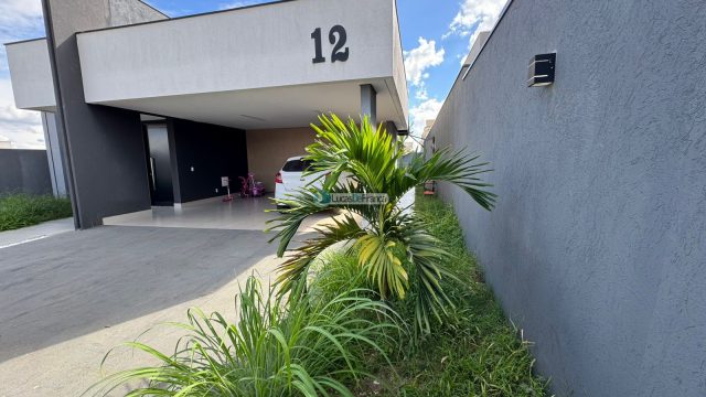 Casa moderna no condomínio Alto da Boa Vista