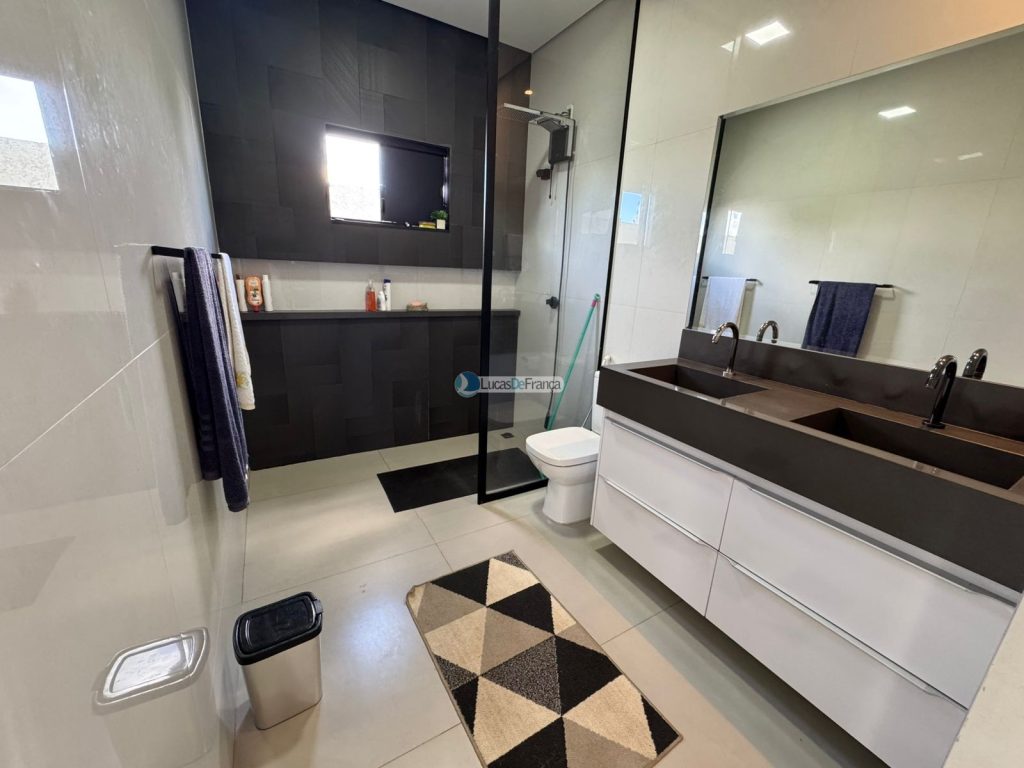 casa moderna no condomínio Alto da Boa Vista (13)