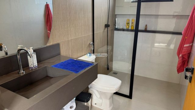 Casa moderna no condomínio Alto da Boa Vista