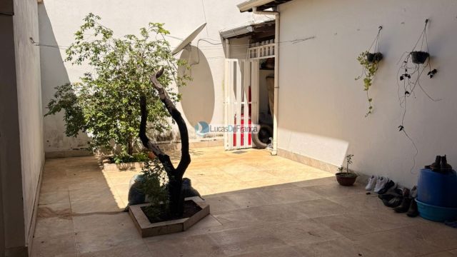 Casa na Quadra 02 – Vila Buritis, Planaltina-DF