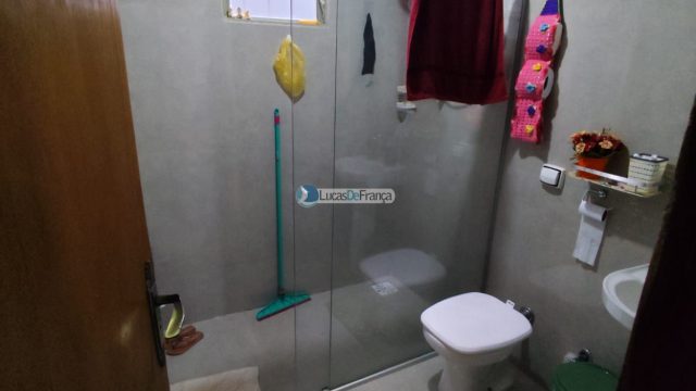 Casa no Bairro Nova Esperança próximo ao Ultrabox e BR 020