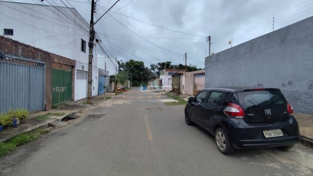 Casa no Bairro Nova Esperança próximo ao Ultrabox e BR 020