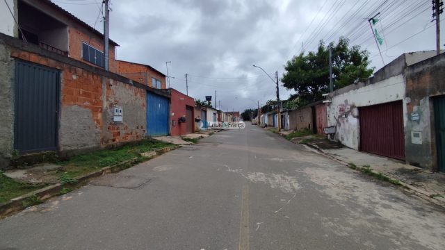 Casa no Bairro Nova Esperança próximo ao Ultrabox e BR 020
