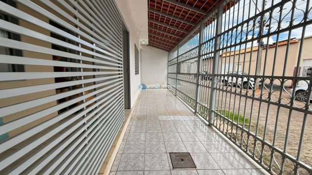 CASA TÉRREA NA LAJE