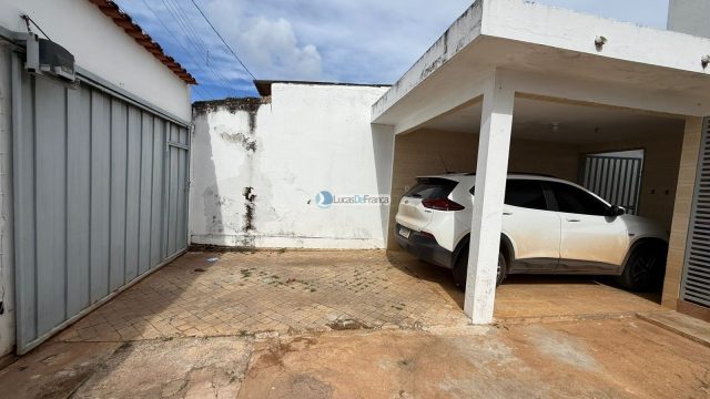 CASA TÉRREA NA LAJE