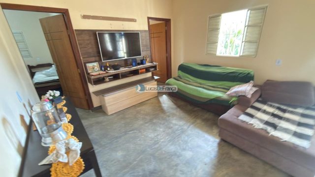 CHÁCARA NO AGROVALE VALE DO AMANHECER