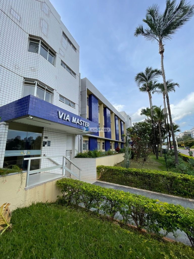 Excelente Apartamento com Planejados no Sudoeste (8)