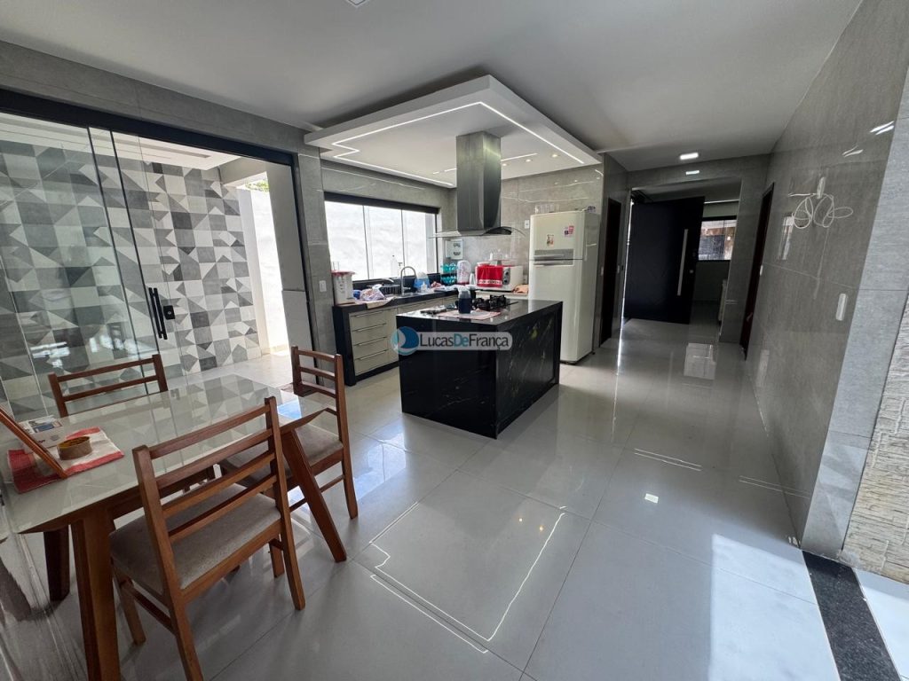 imóvel moderno na quadra 21 do Setor Tradicional (2)