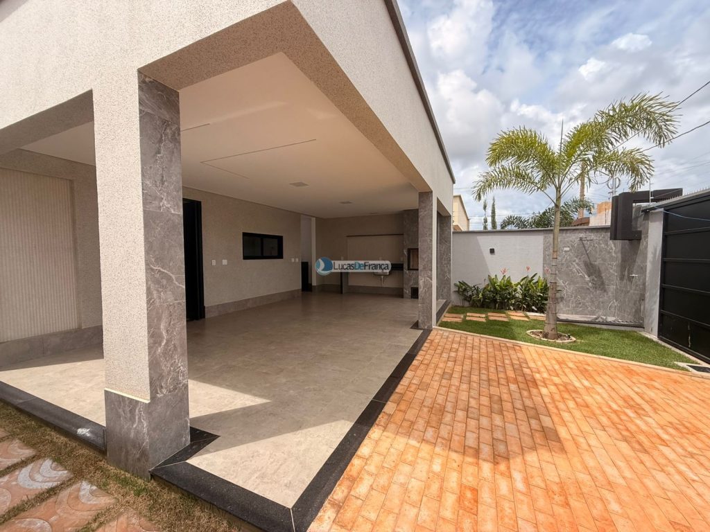 Residência exclusiva de alto padrão no Jardim das Palmeiras (1)