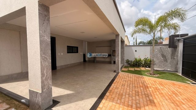 Elegância e conforto em uma casa no Jardim das Palmeiras – Planaltina-GO