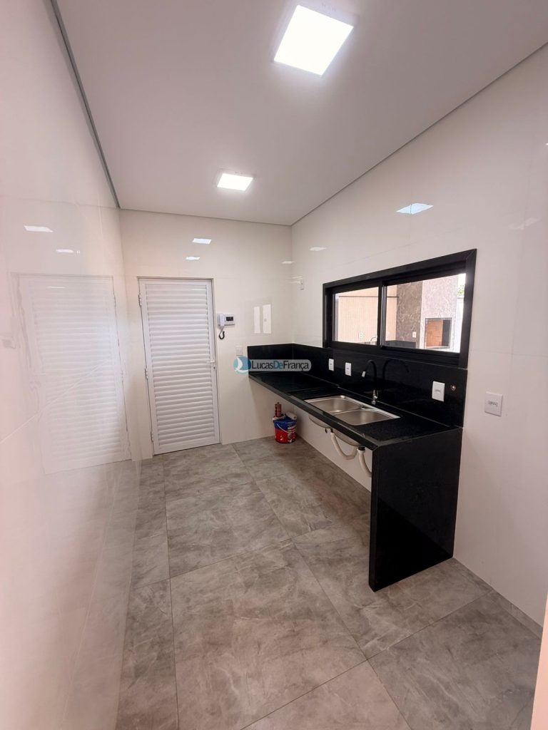 Residência exclusiva de alto padrão no Jardim das Palmeiras (15)