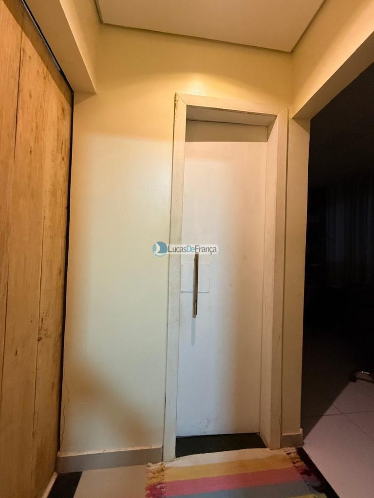 CASA MODERNA JARDIM RORIZ (16)