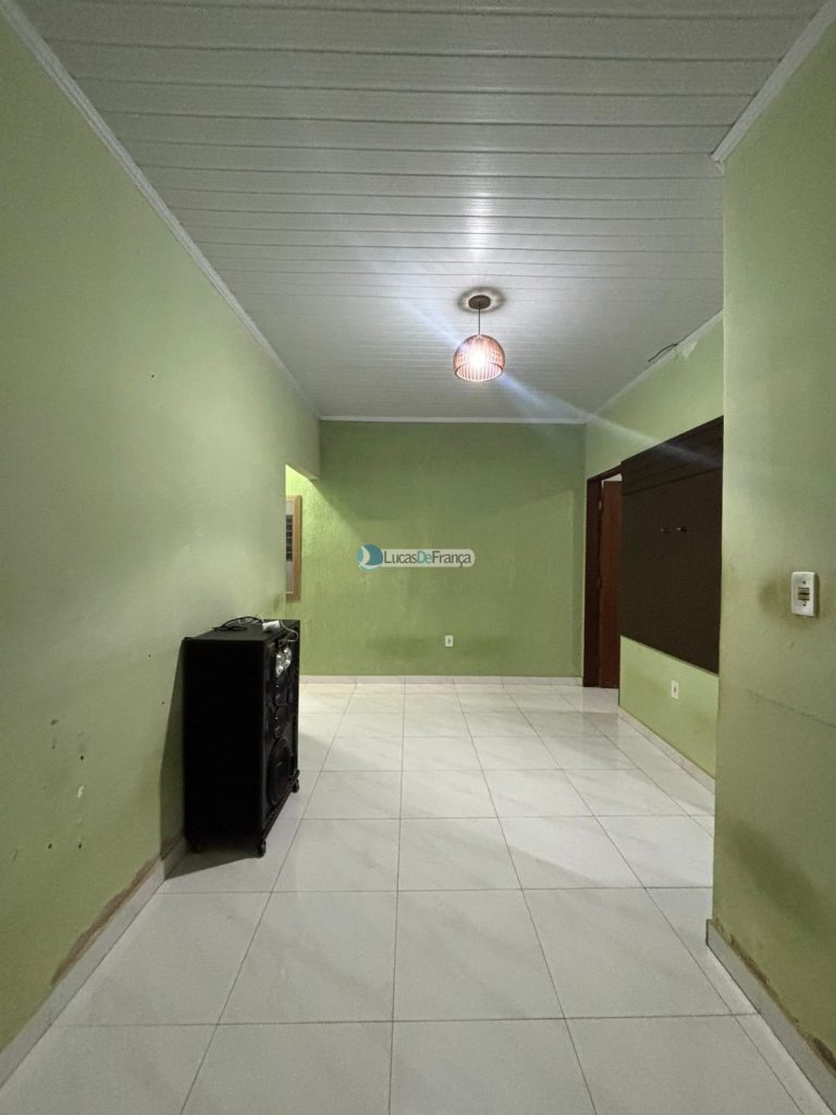 Casa na Vila Militar em Frente à Av. Independência (7)