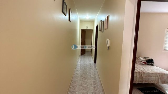 Casa na Vila Vicentina. Próximo ao antigo DETRAN