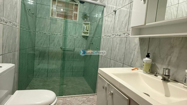 Casa na Vila Vicentina. Próximo ao antigo DETRAN
