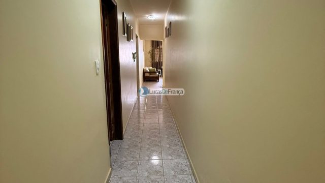 Casa na Vila Vicentina. Próximo ao antigo DETRAN