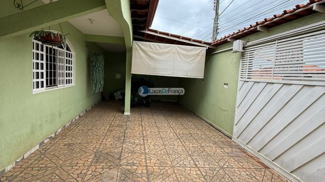 Casa na Vila Vicentina. Próximo ao antigo DETRAN
