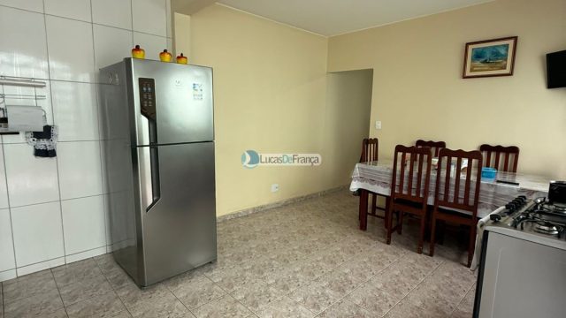 Casa na Vila Vicentina. Próximo ao antigo DETRAN