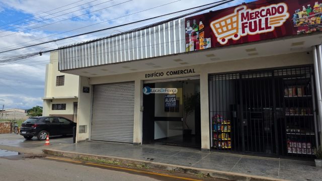 Edifício comercial no Arapoangas