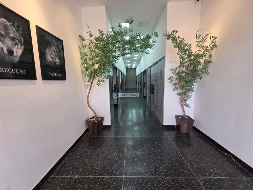 edifício comercial no Arapoangas (12)