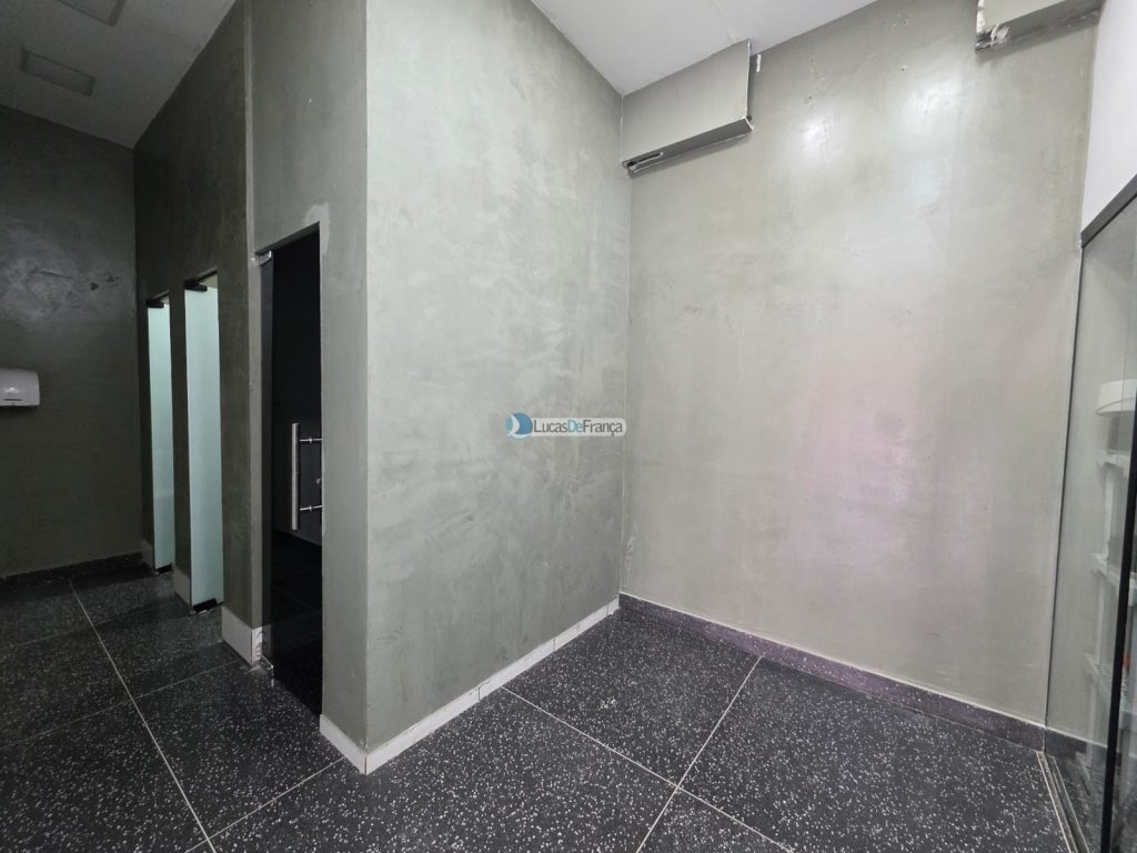 edifício comercial no Arapoangas (2)