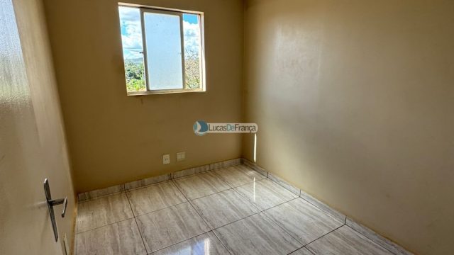 Apartamento reformado na Quadra 5 da Vila Buritis
