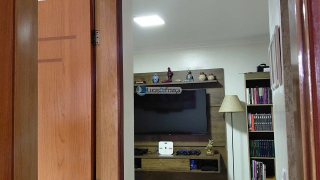 APTO NA QUADRA 05, BLOCO M –