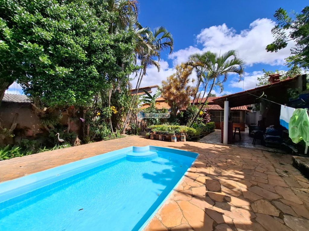 Casa 3 Quartos toda na laje com piscin Nova Colina Sobradinho (1)