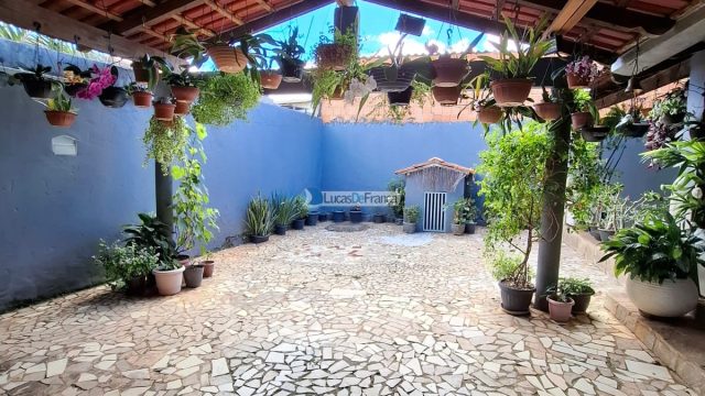 Casa 3 Quartos sendo 1 suite, toda na laje, com piscina no Módulo 5 – Nova Colina – Sobradinho-DF
