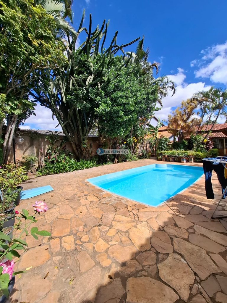 Casa 3 Quartos toda na laje com piscin Nova Colina Sobradinho (11)
