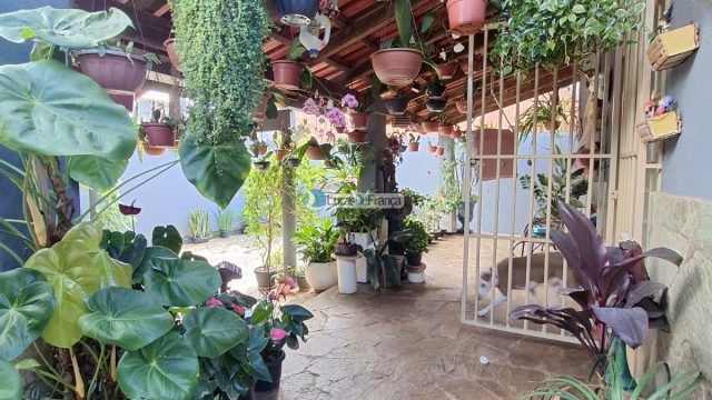 Casa 3 Quartos sendo 1 suite, toda na laje, com piscina no Módulo 5 – Nova Colina – Sobradinho-DF