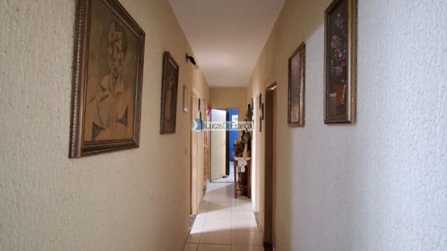 Casa 3 Quartos sendo 1 suite, toda na laje, com piscina no Módulo 5 – Nova Colina – Sobradinho-DF