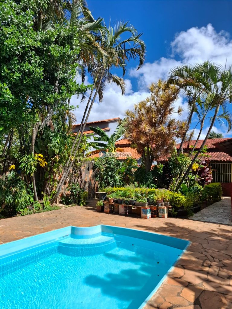 Casa 3 Quartos toda na laje com piscin Nova Colina Sobradinho (3)